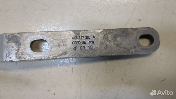 Петля крышки багажника Audi A7 2018, 2019