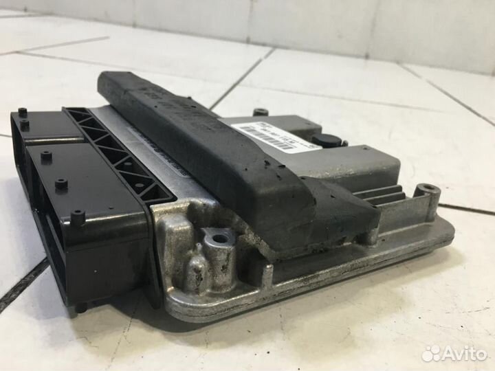 Блок управления двигателем Audi А4 В8 8K2