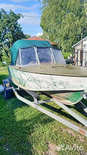 Катер Прогресс-4 с мотором Honda bf-50