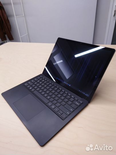 Ультрабук Microsoft Surface Laptop 3 2021 (8/256)