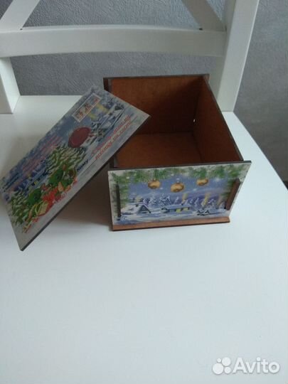 Коробка для новогоднего подарка