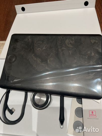 Wacom Intuos Pro pth 660 (M)