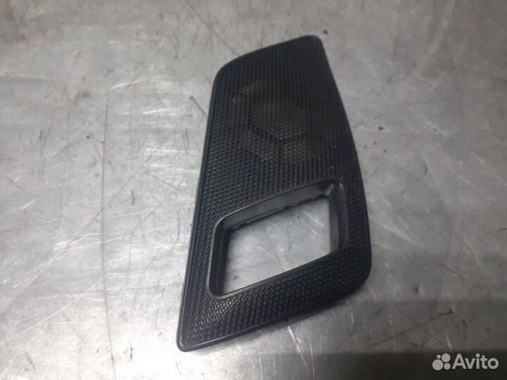 Решетка динамика Skoda Octavia (A5 1Z) 2004-2013