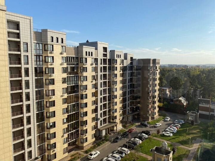 2-к. квартира, 80,5 м², 10/12 эт.
