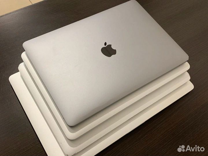 Сложный ремонт iPhone / iPad / MacBook