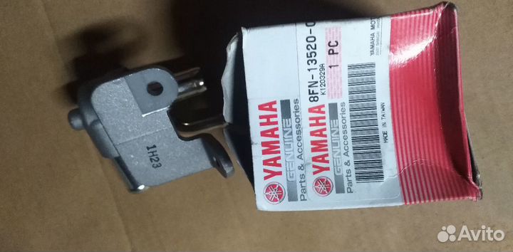 Новый оригинальный клапан Yamaha Viking