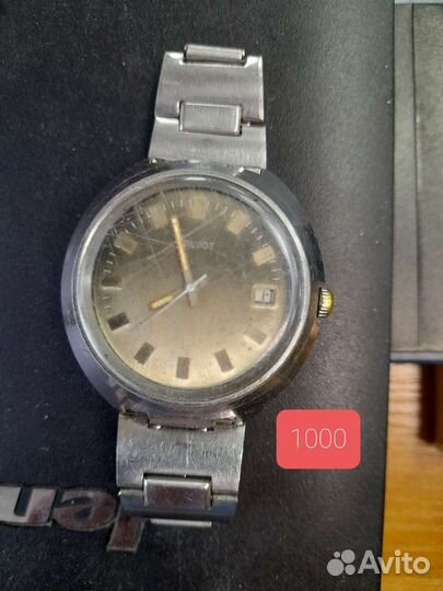 Наручные советские часы