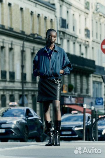 Куртка zara новая