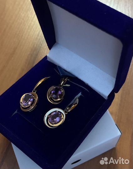 Комплект серьги и подвеска с нат. аметистами