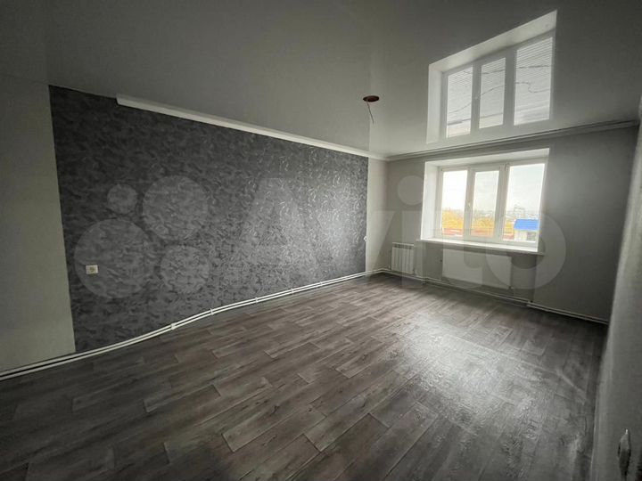 1-к. квартира, 42 м², 2/5 эт.