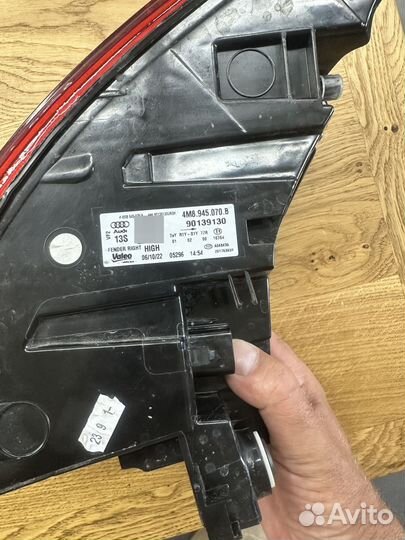 Внешний фонарь задний правый Audi Q8 2022