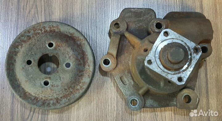Помпа Ford Transit 2.5D 1994-2000