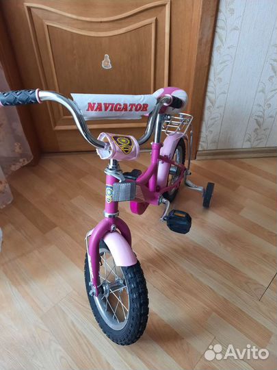 Детский четырехколесный велосипед бу