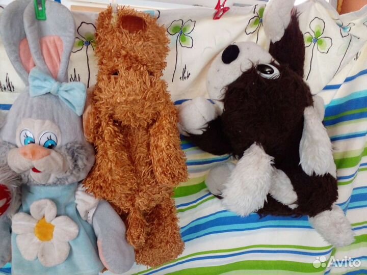 Игрушки зайчики, собачки, мишка