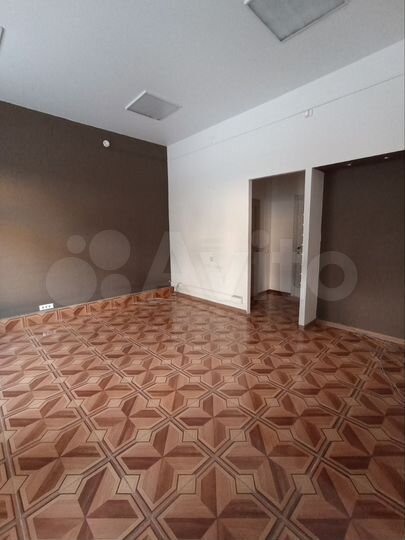 Салон, магазин, шоу-рум, офис, 83 м²