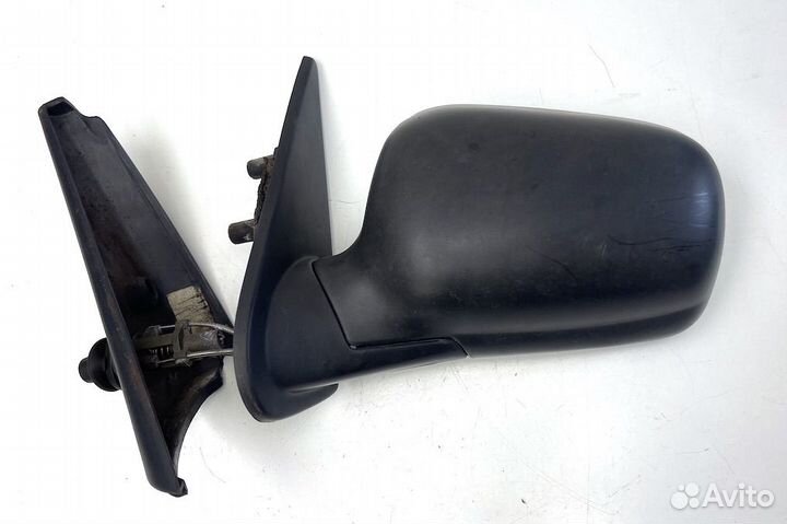 Зеркало левое Шкода Фелиция 1996г 1.3л 40кВт