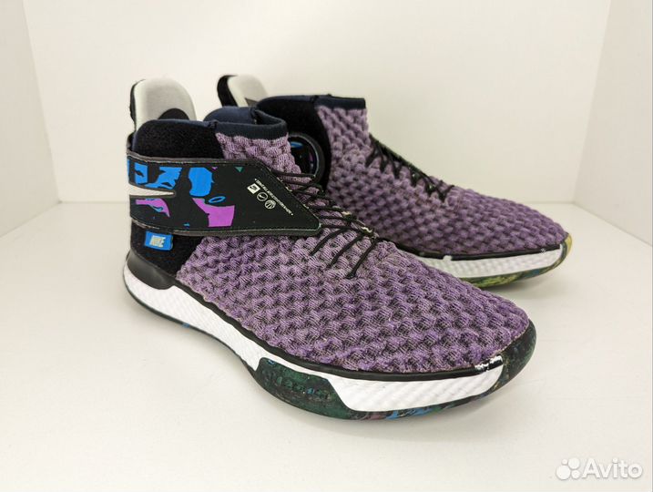 Кроссовки баскетбольные Nike Zoom unvrs 10,5us