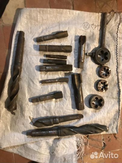 Продаются профессиональные сверла и метчики