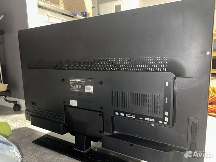 Телевизор бу LED erisson 40