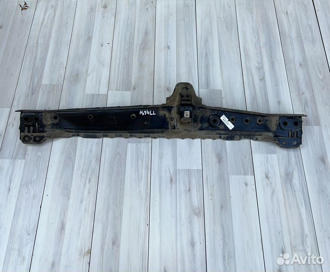 Поперечная балка Тойота Toyota RAV 4