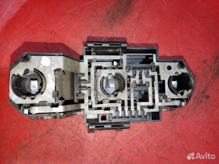 Плата фонаря левая Volkswagen Passat B4 универсал