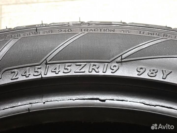 Dunlop SP Sport Maxx 245/45 R19 98Y