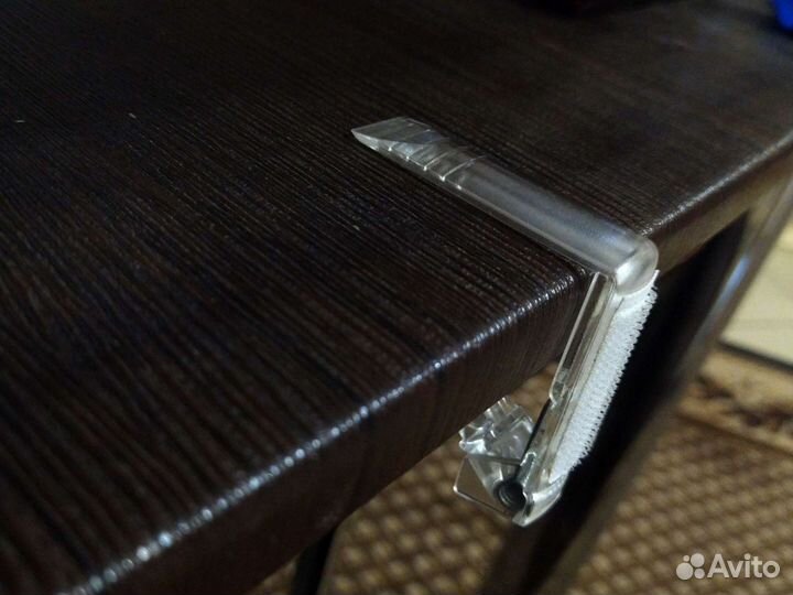 Зажим для скатерти