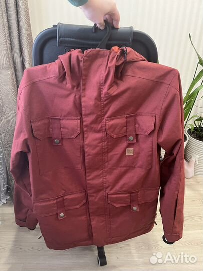 Сноубордическая куртка DC Servo