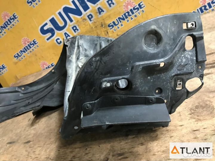 Подкрылок передний правый honda FIT shuttle