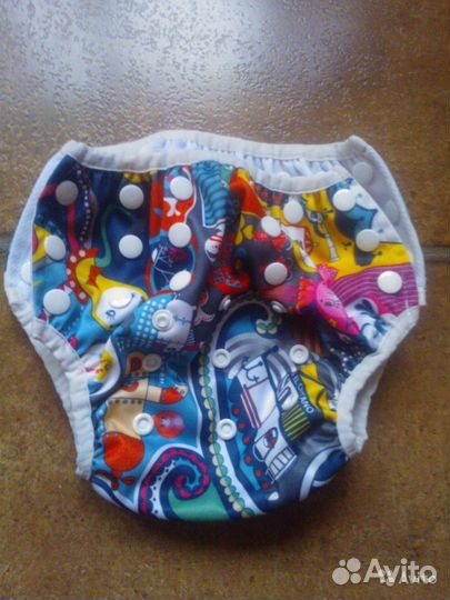 Шапочка, трусики в бассейн