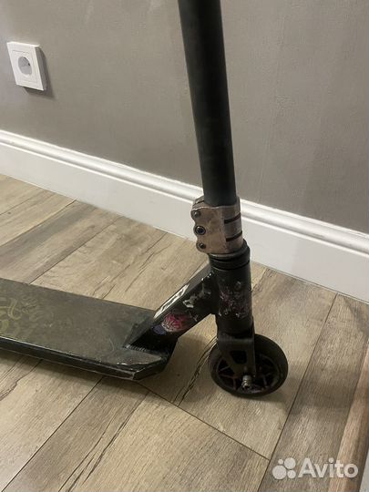 Трюковой самокат