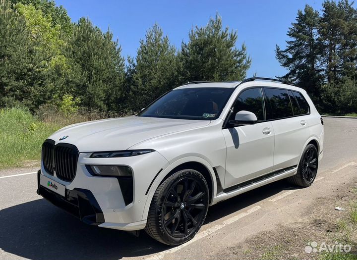 BMW X7 3.0 AT, 2022, 11 500 км