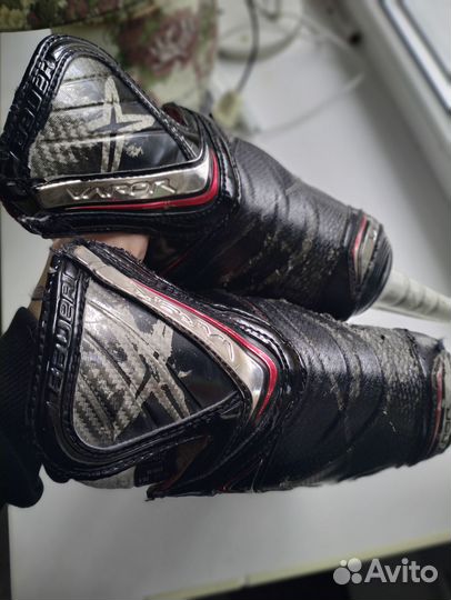 Коньки хоккейные