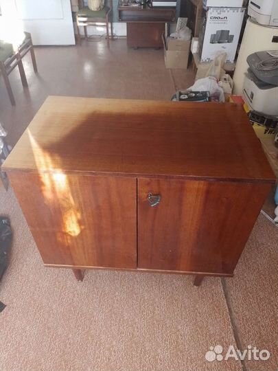 Тумба под телевизор СССР