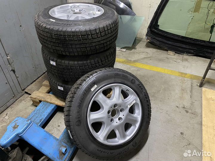 Зимние колеса Michelin 235 700 R450 Мерседес w220