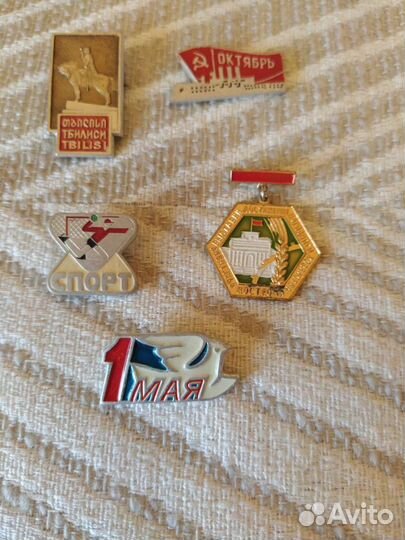 Значки из эпохи СССР 70 шт. Брошь Утёнок