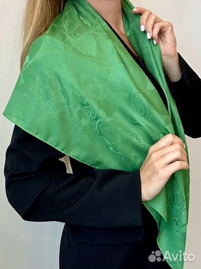 Платок шелковый