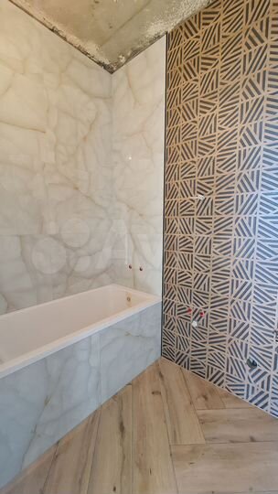 2-к. квартира, 53 м², 3/6 эт.