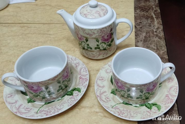 Чашка с блюдцем лфз