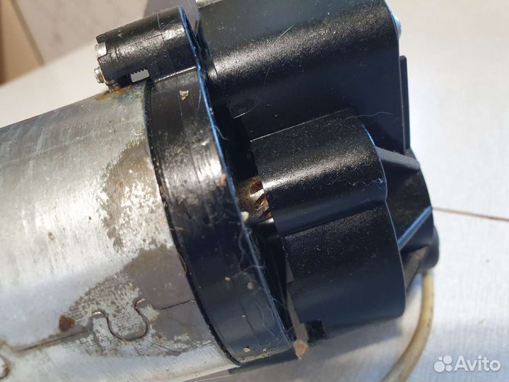 Двигатель от мясорубки Bosch