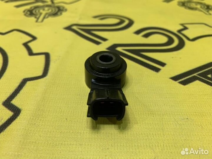 Датчик детонации Toyota 1ZZ-FE