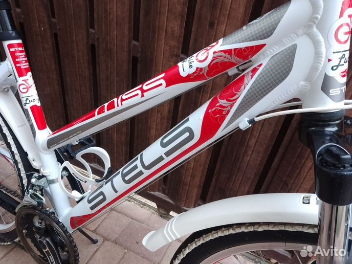 Велосипед Stels Miss колеса 26