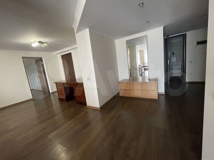 2-к. квартира, 60 м², 9/11 эт.