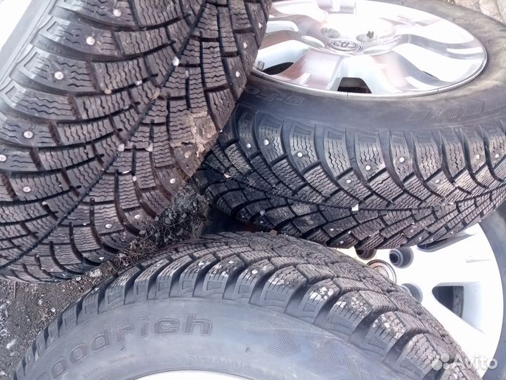 Комплект колёс BFGoodrich 215/60 R16