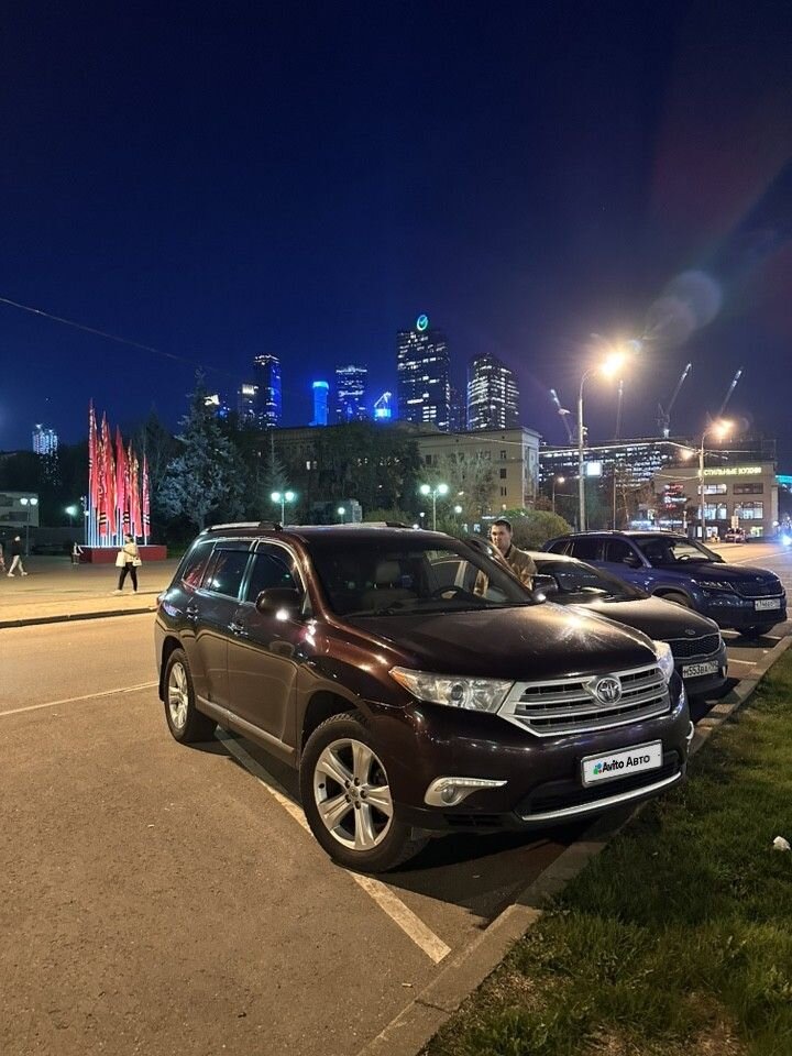 Toyota Highlander: фото владельца