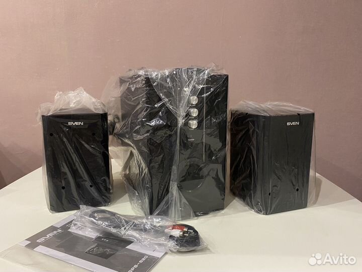 Акустическая система 2.1 sven sps-820