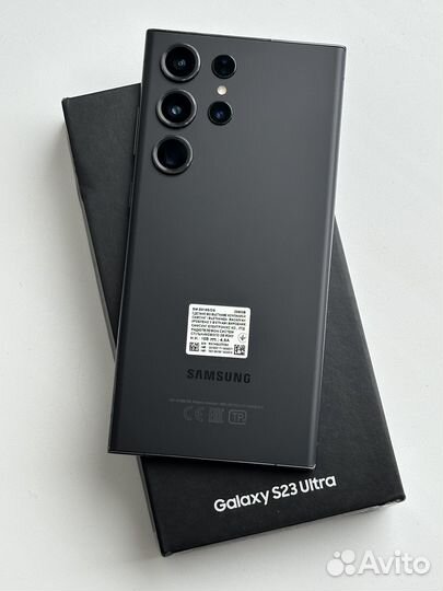 Samsung Galaxy S23 Ultra, 12/256 ГБ