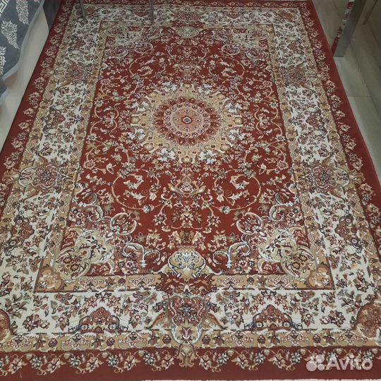 Ковёр 1,6 на 2,20