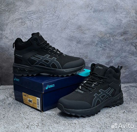 Кроссовки мужские зимние Asics