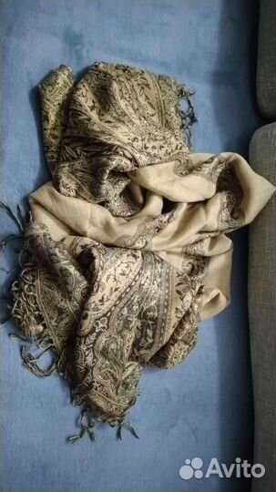Палантин коричново-золотой